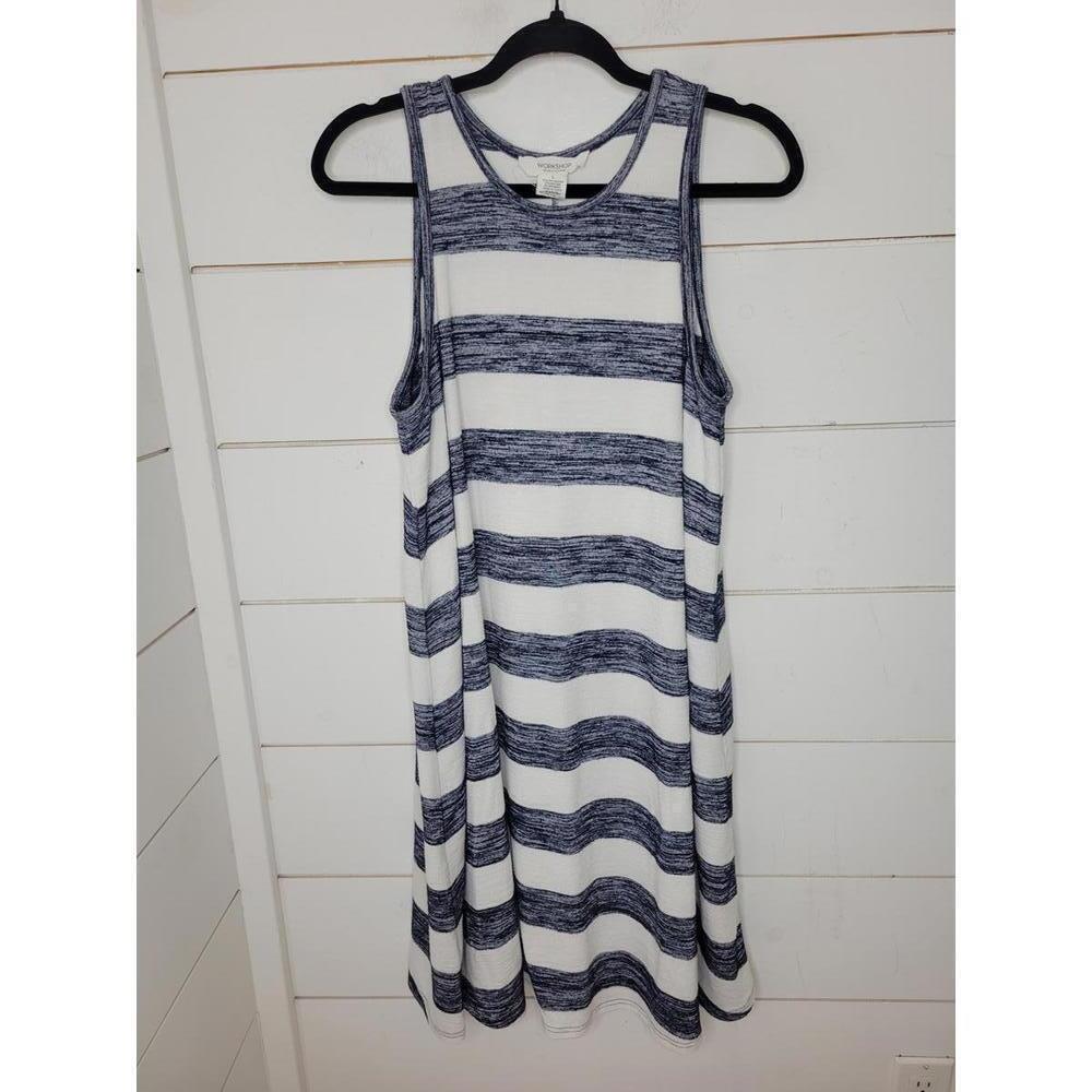 Workshop by Republic Clothing large knee length dress. Cover up.